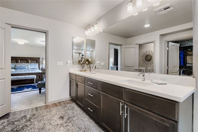 356 Coastal Fog Avenue, Las Vegas, NV 89183