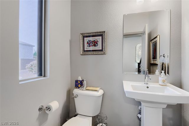 356 Coastal Fog Avenue, Las Vegas, NV 89183