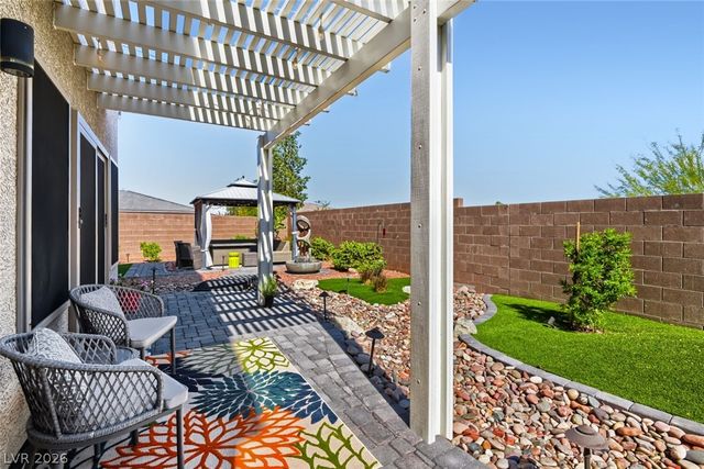 356 Coastal Fog Avenue, Las Vegas, NV 89183