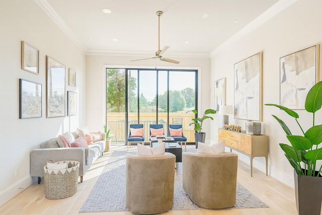 2618 Lake Kolbe Lane, Houston, TX 77080