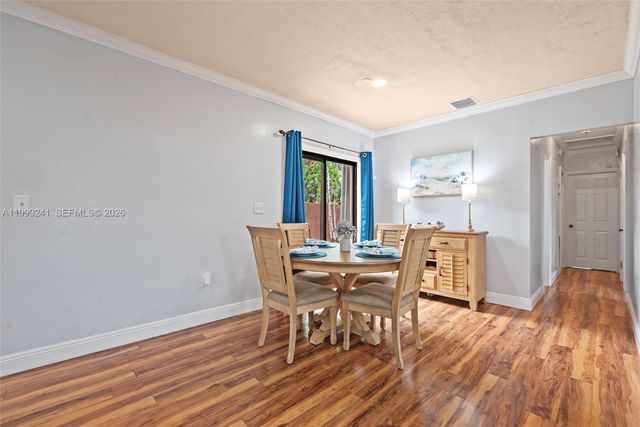 1395 NE 177th St, North Miami Beach, FL 33162