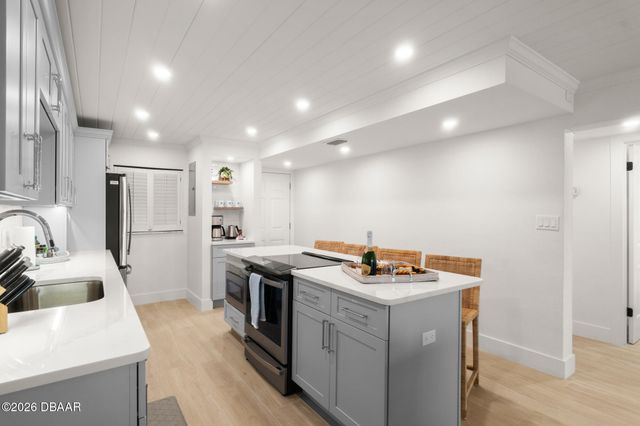 4201 S Atlantic Ave Apt 510, New Smyrna Beach, FL 32169