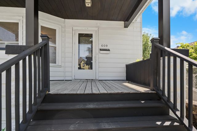 609 Baltimore Street, Waterloo, IA 50701