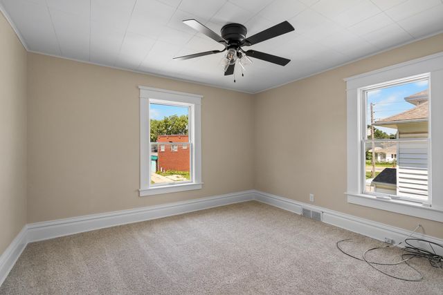 609 Baltimore Street, Waterloo, IA 50701