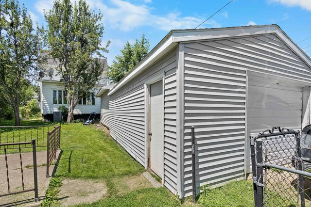 609 Baltimore Street, Waterloo, IA 50701