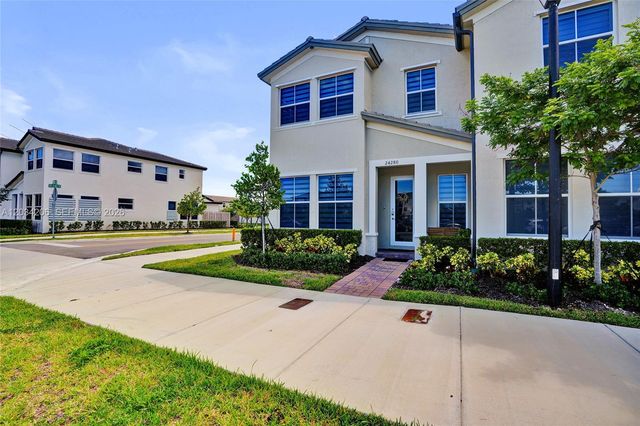 24280 SW 128th Avenue, Homestead, FL 33032