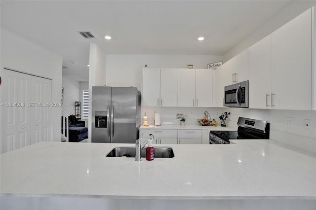 24280 SW 128th Avenue, Homestead, FL 33032