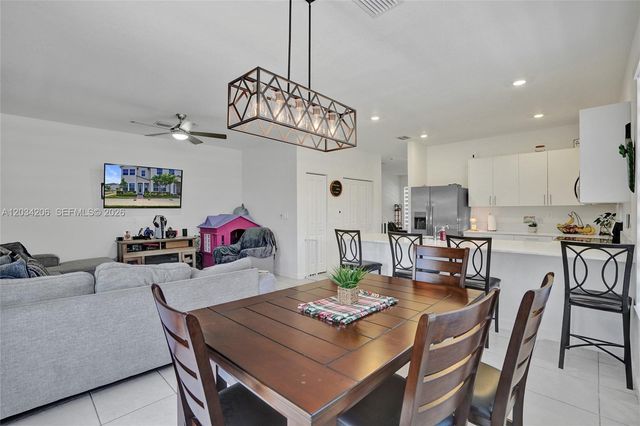 24280 SW 128th Avenue, Homestead, FL 33032