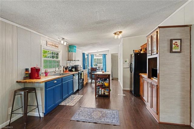 1375 Ward Road, Sandy Ridge, NC 27046