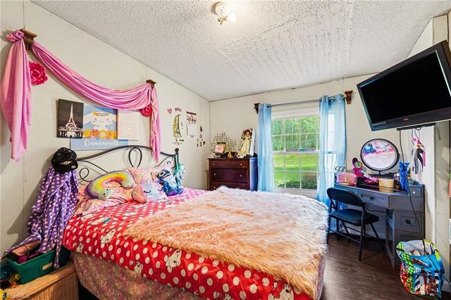 1375 Ward Road, Sandy Ridge, NC 27046
