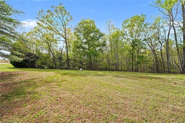 1375 Ward Road, Sandy Ridge, NC 27046