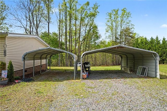 1375 Ward Road, Sandy Ridge, NC 27046