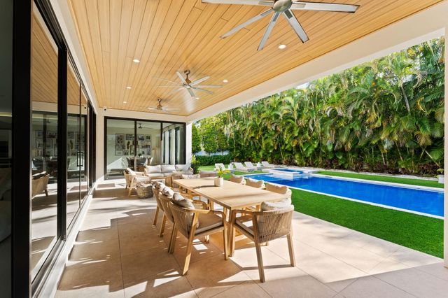 1032 SE 12th Way, Fort Lauderdale, FL 33316