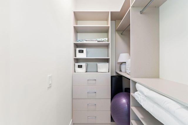 1032 SE 12th Way, Fort Lauderdale, FL 33316