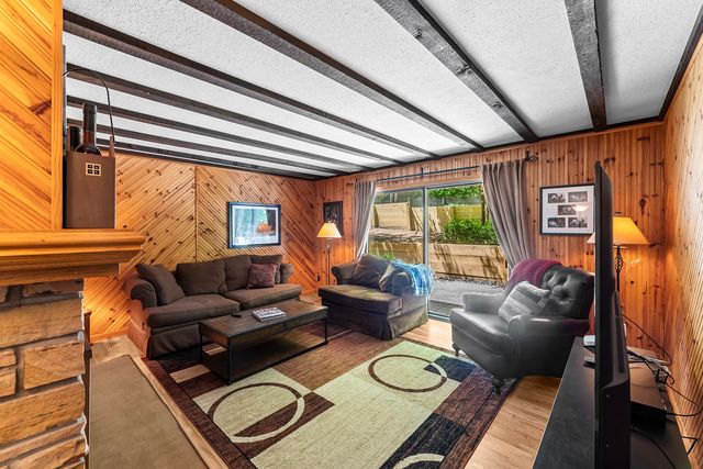 5080 Center Court, Bettendorf, IA 52722