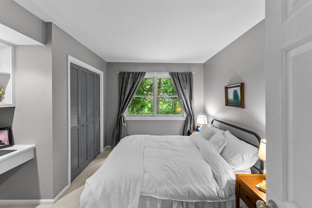 5080 Center Court, Bettendorf, IA 52722