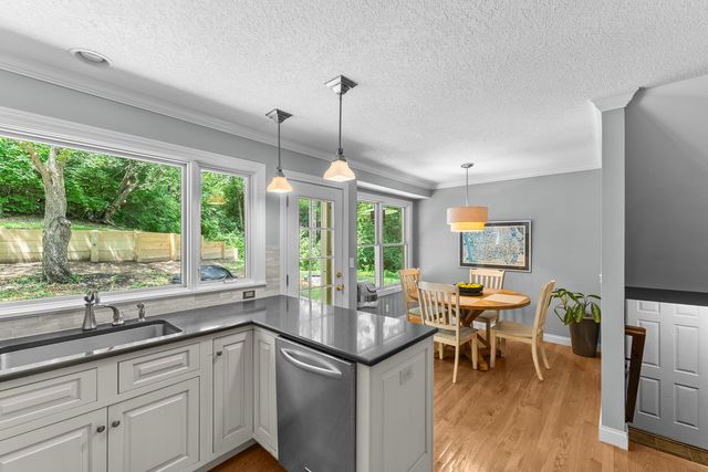5080 Center Court, Bettendorf, IA 52722