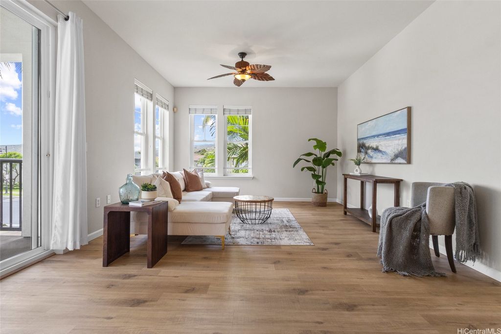 520 Lunalilo Home Road 8120, Honolulu, HI 96825