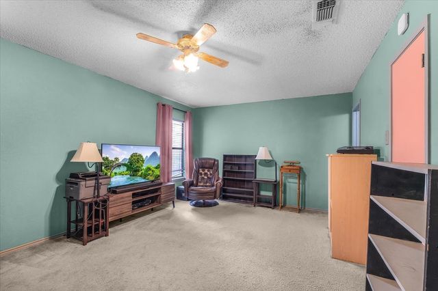 2317 Sundrop Court, Fort Worth, TX 76108