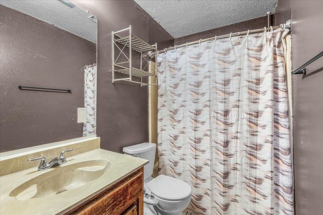 2317 Sundrop Court, Fort Worth, TX 76108