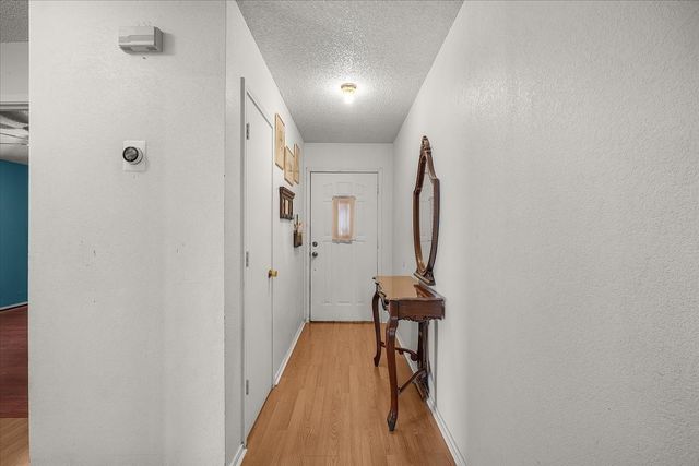 2317 Sundrop Court, Fort Worth, TX 76108