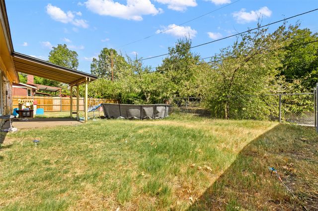 6428 N Stardust Drive, Watauga, TX 76148