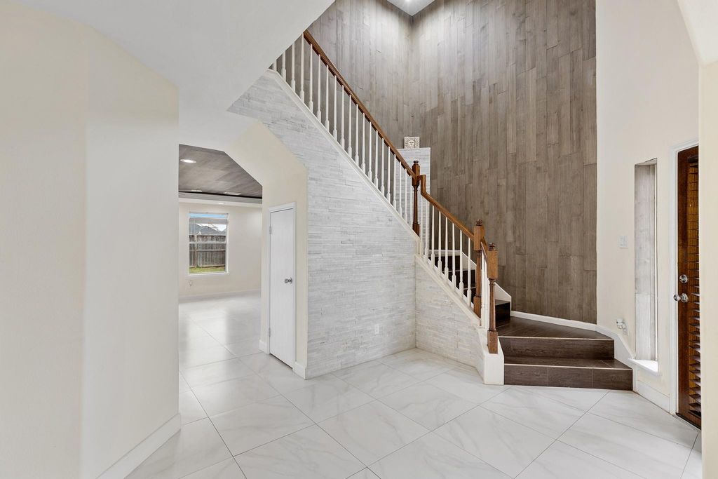 16111 Marcelia Drive, Houston, TX 77049