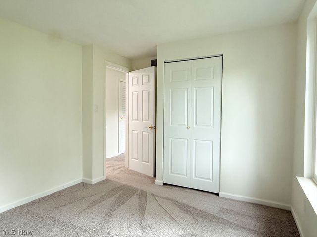 2625 Elm Drive, Girard, OH 44420