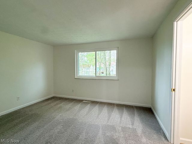 2625 Elm Drive, Girard, OH 44420