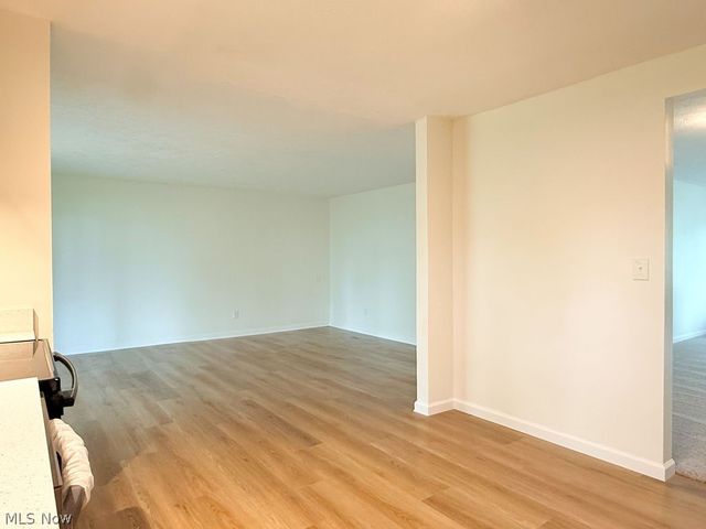 2625 Elm Drive, Girard, OH 44420
