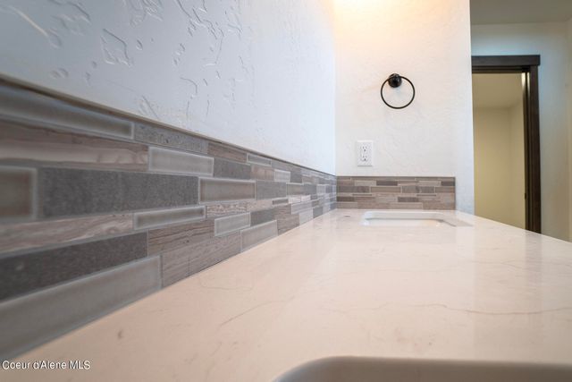 Lt 5 Blk 2 E Valley St S, Oldtown, ID 83822