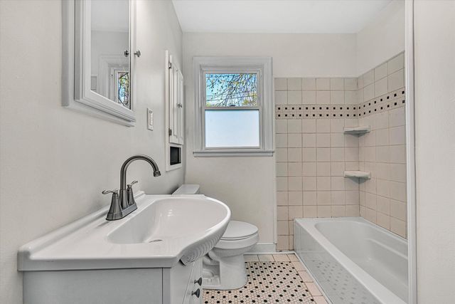 2209 Byrd AVE, Roanoke, VA 24012