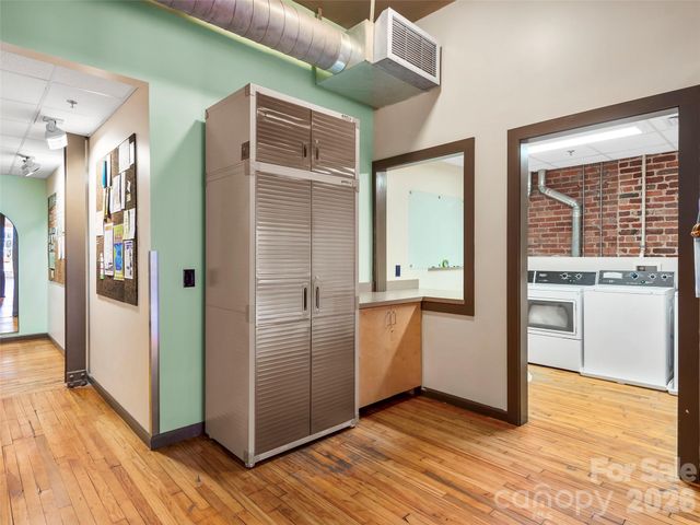 39 N Lexington Avenue 2, Asheville, NC 28801