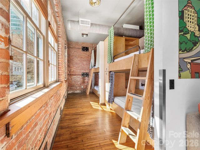 39 N Lexington Avenue 2, Asheville, NC 28801