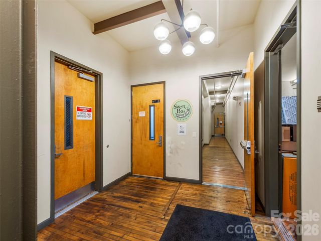 39 N Lexington Avenue 2, Asheville, NC 28801