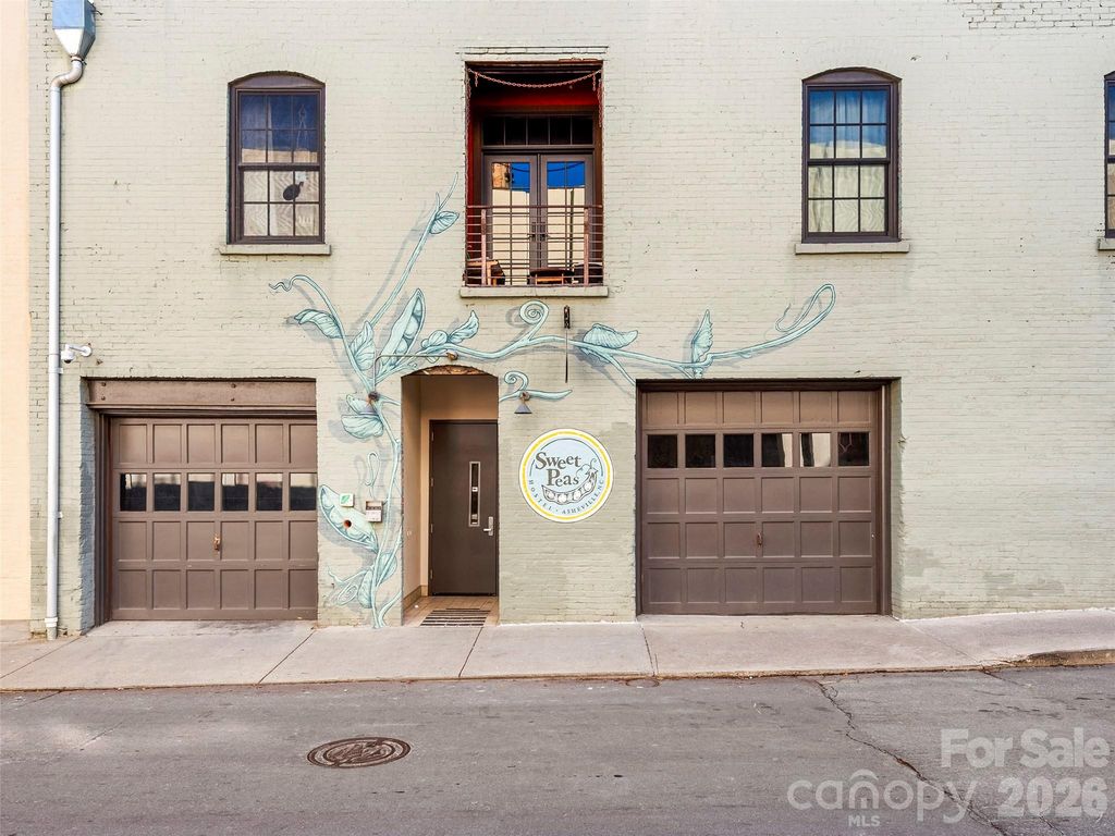 39 N Lexington Avenue 2, Asheville, NC 28801