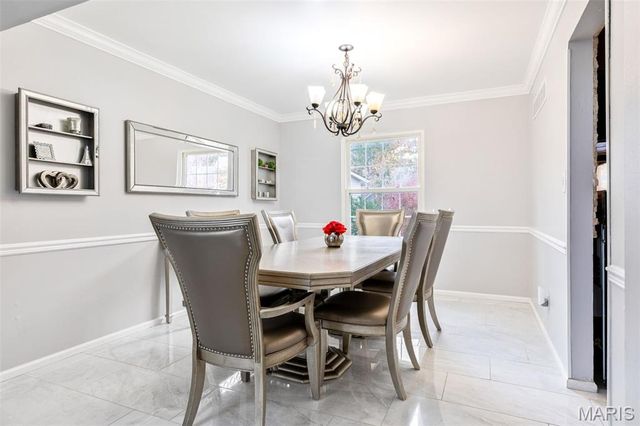 1730 Woodmore Oaks Drive, Manchester, MO 63021