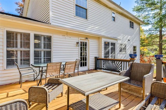 1730 Woodmore Oaks Drive, Manchester, MO 63021