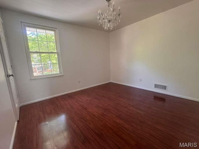 1730 Woodmore Oaks Drive, Manchester, MO 63021