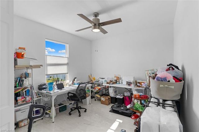 2617 42nd ST SW, Lehigh Acres, FL 33976