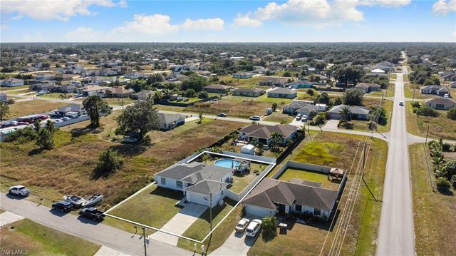 2617 42nd ST SW, Lehigh Acres, FL 33976