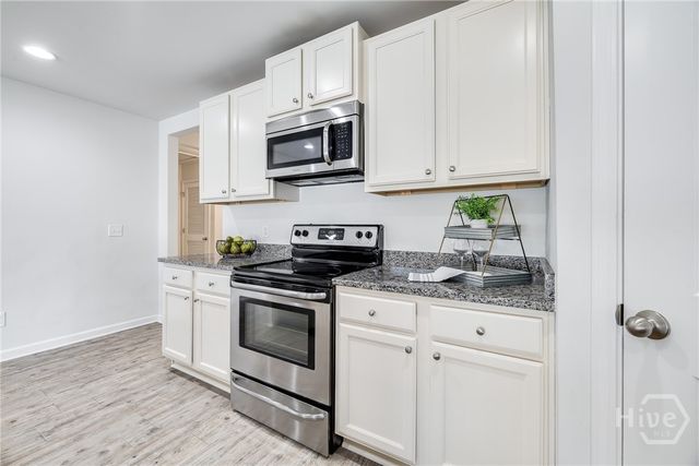 15 Hawkhorn Court, Pooler, GA 31322