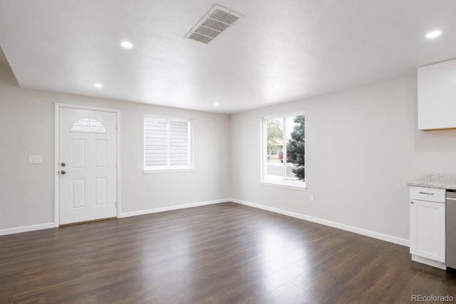 715 Tundra Place, Longmont, CO 80504