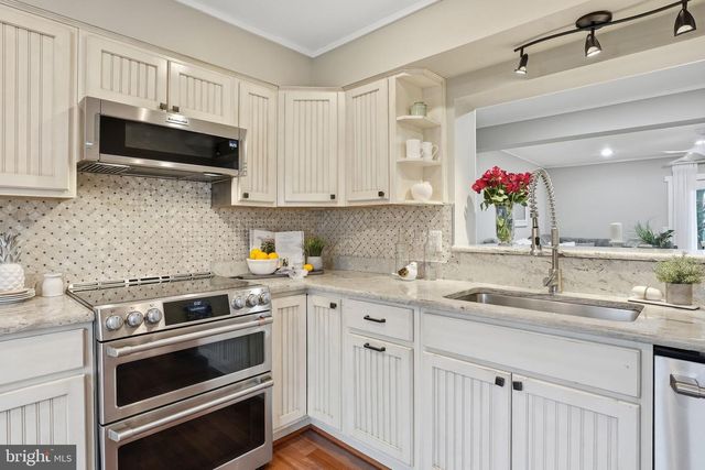 3 KLAKRING CT, Annapolis, MD 21403