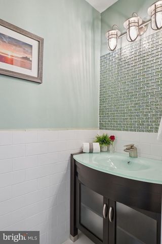 3 KLAKRING CT, Annapolis, MD 21403