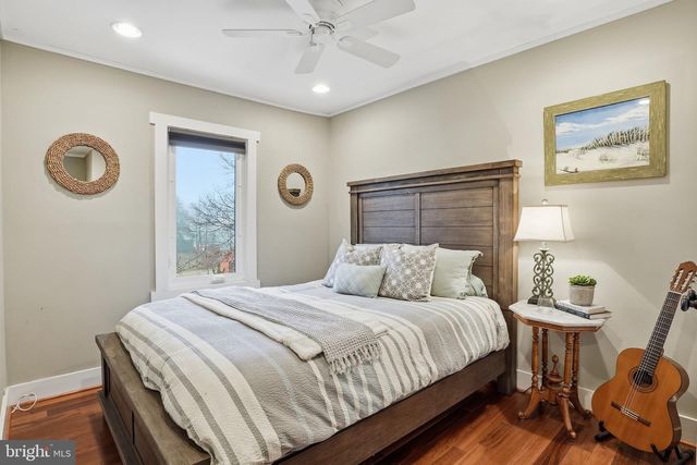 3 KLAKRING CT, Annapolis, MD 21403