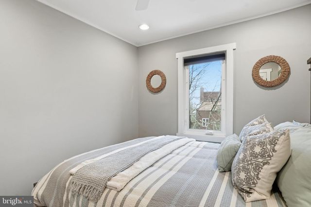 3 KLAKRING CT, Annapolis, MD 21403