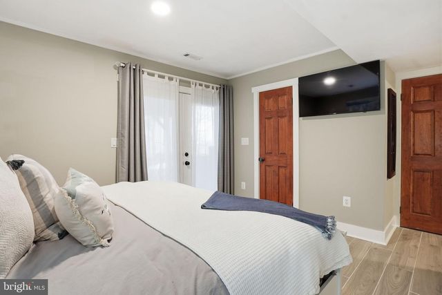 3 KLAKRING CT, Annapolis, MD 21403