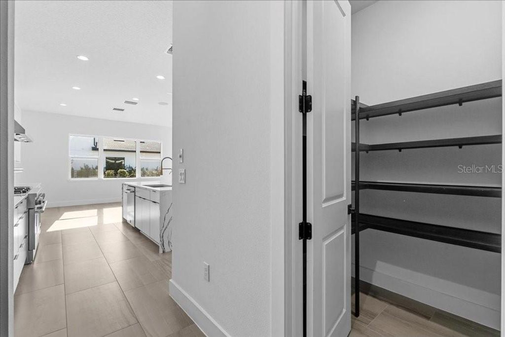 Image 20 of property listing at 9004 SANTORINI DRIVE, Orlando, FL 32827