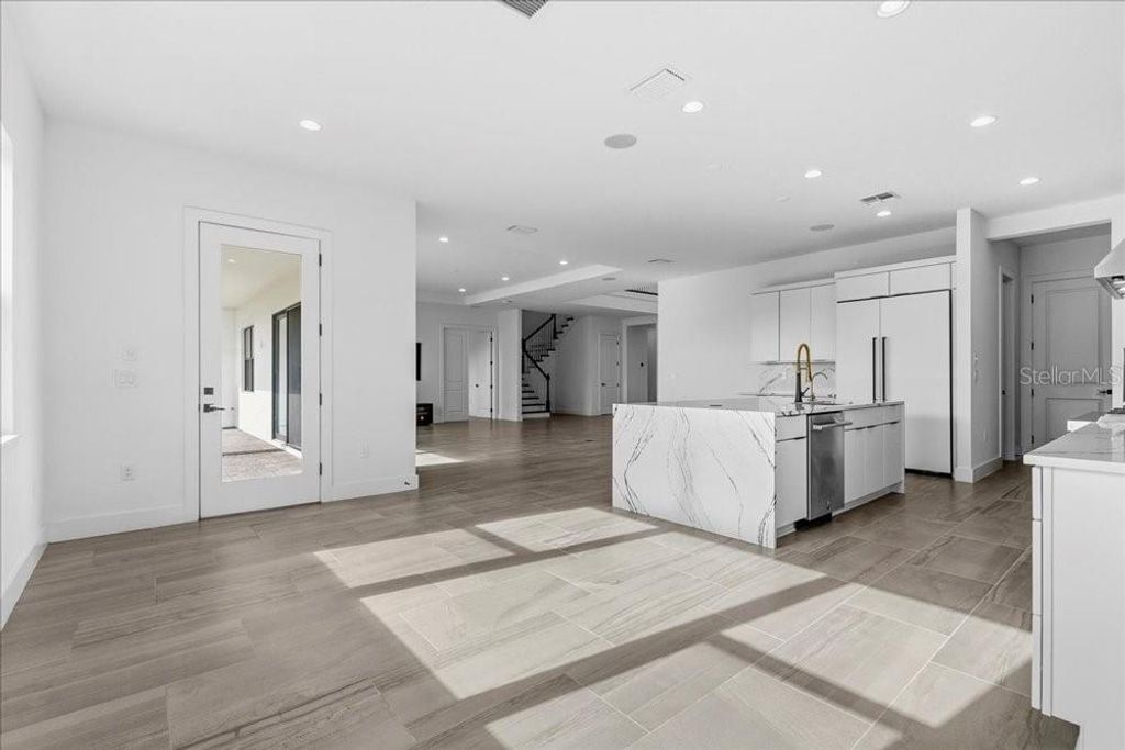 Image 21 of property listing at 9004 SANTORINI DRIVE, Orlando, FL 32827